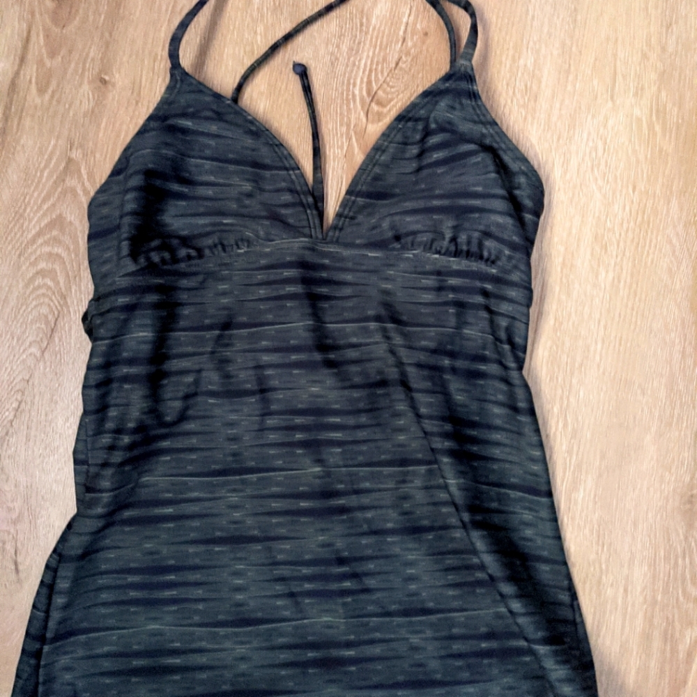 Athleta Tankini Top